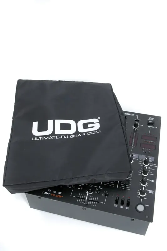 UDG CD Player/Mixer Dustcover Black Rea