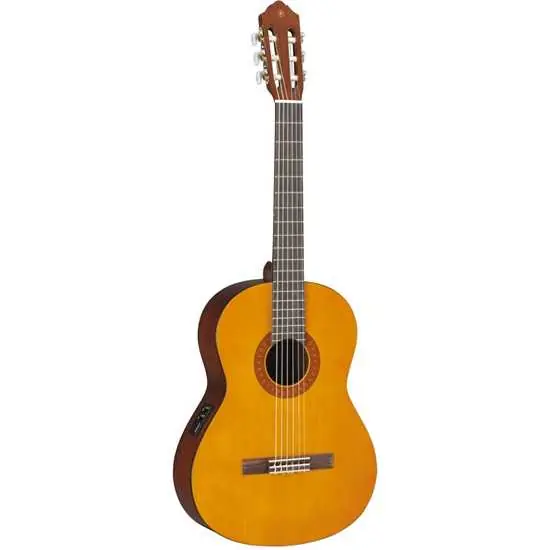 Rea Yamaha CX40 Natural Akustisk Nylonsträngad Gitarr